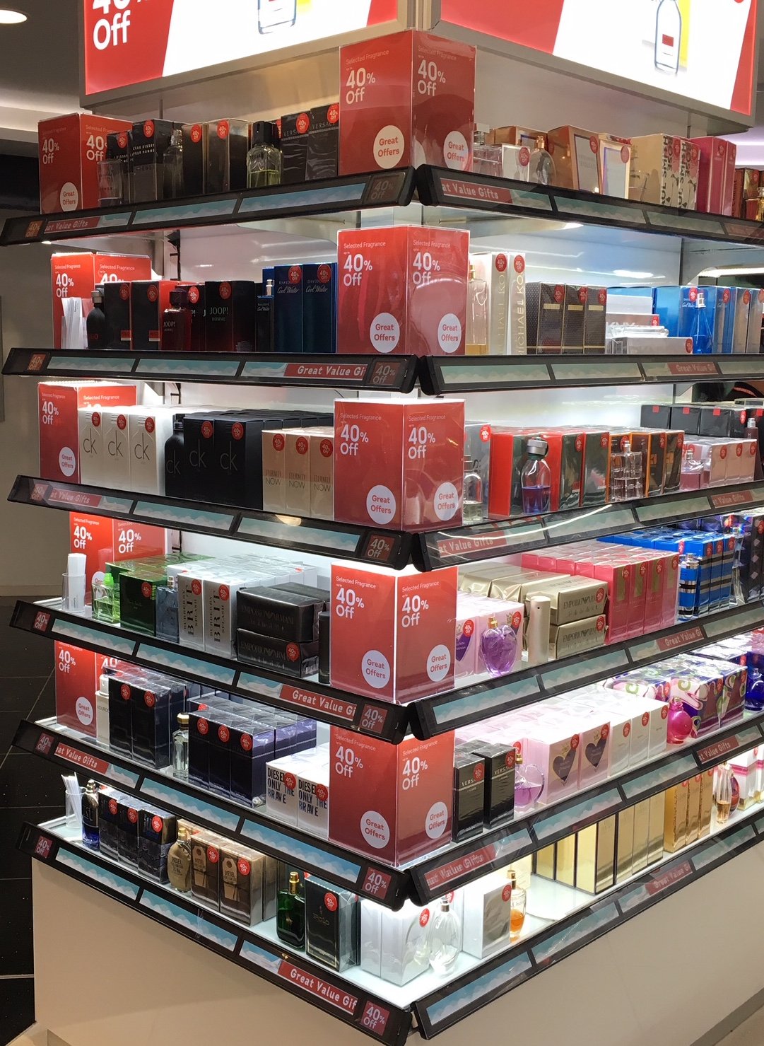 Gatwick North Digital Shelf Edge