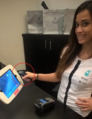 Mercedes Benz sprouting Pop Up Shops using Socket Mobile 7Qi 