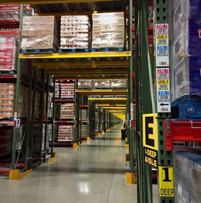 Tunnel with totem right